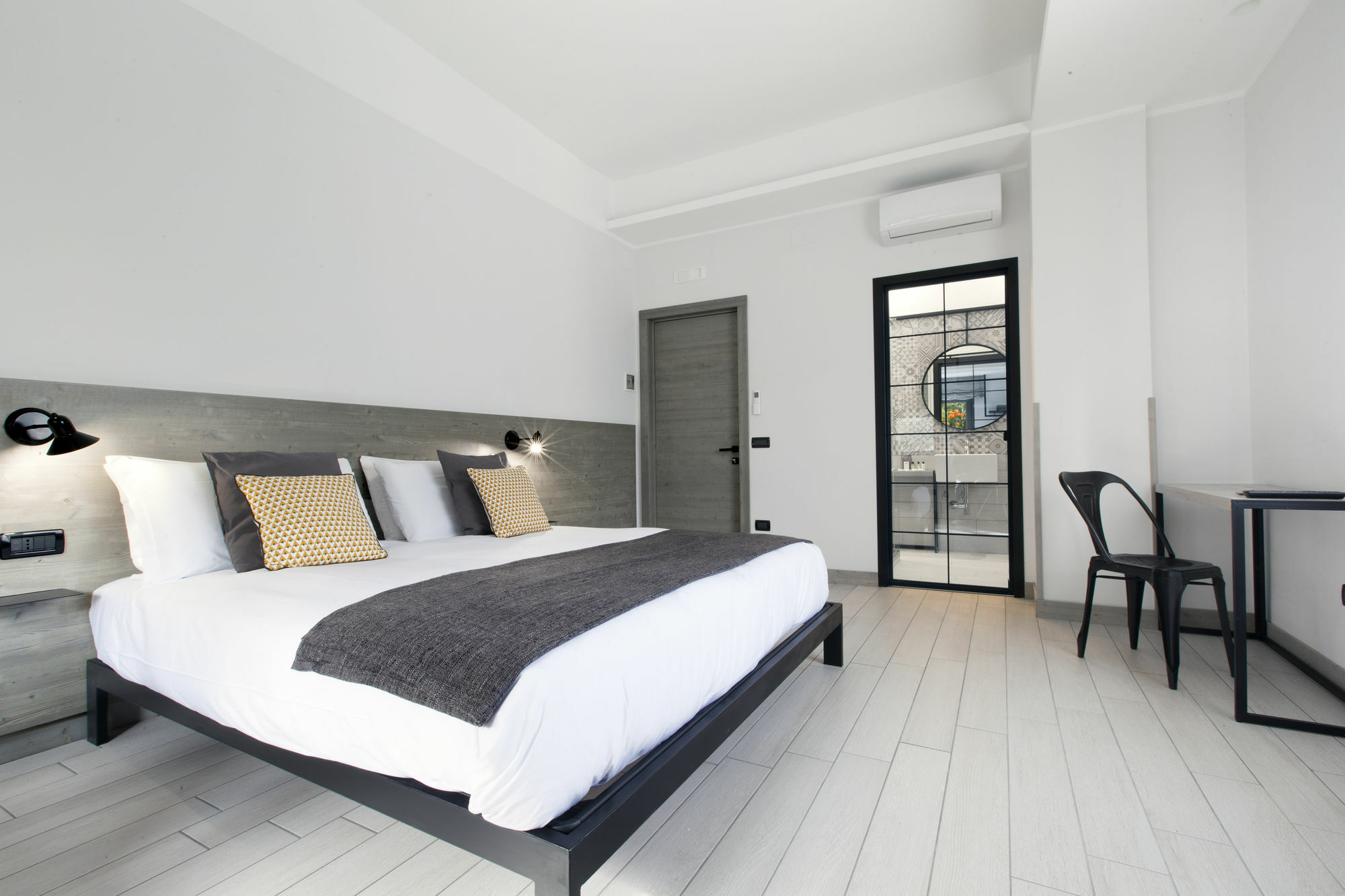 La Ferrovia Guest House Соренто Екстериор снимка